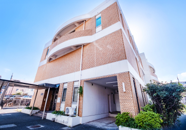 写真:動物実験施設の外観