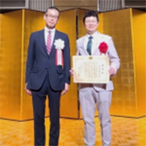 写真：授賞式の様子