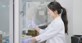 д�棺�о��Θ���