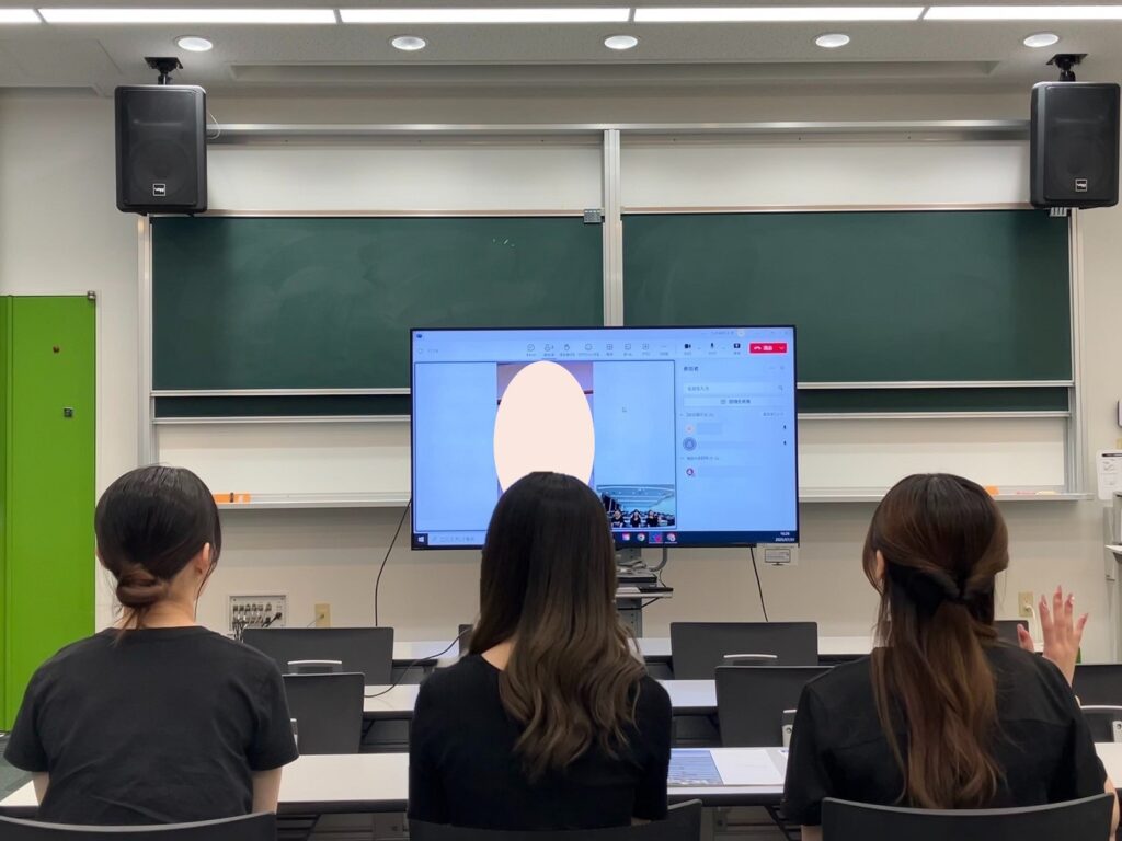 写真:相談会の様子